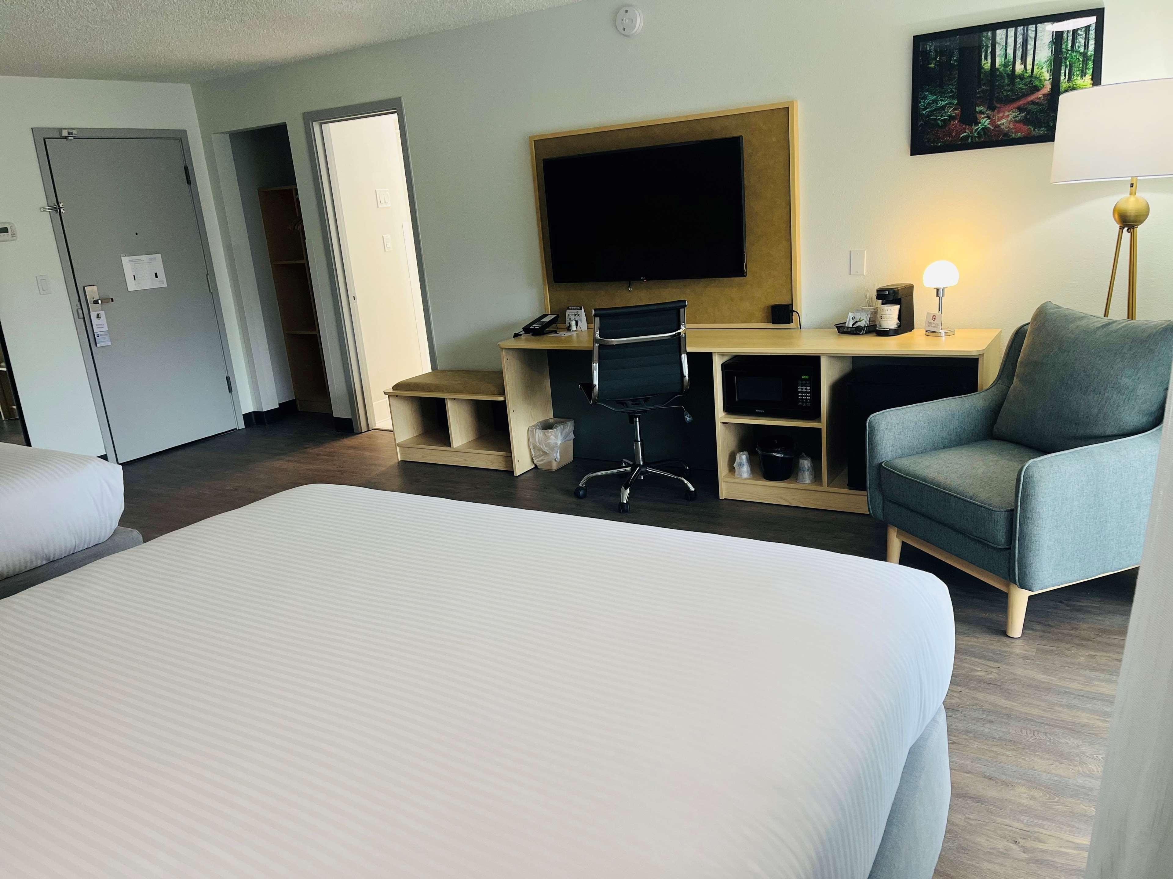Best Western Portland West Beaverton Екстериор снимка