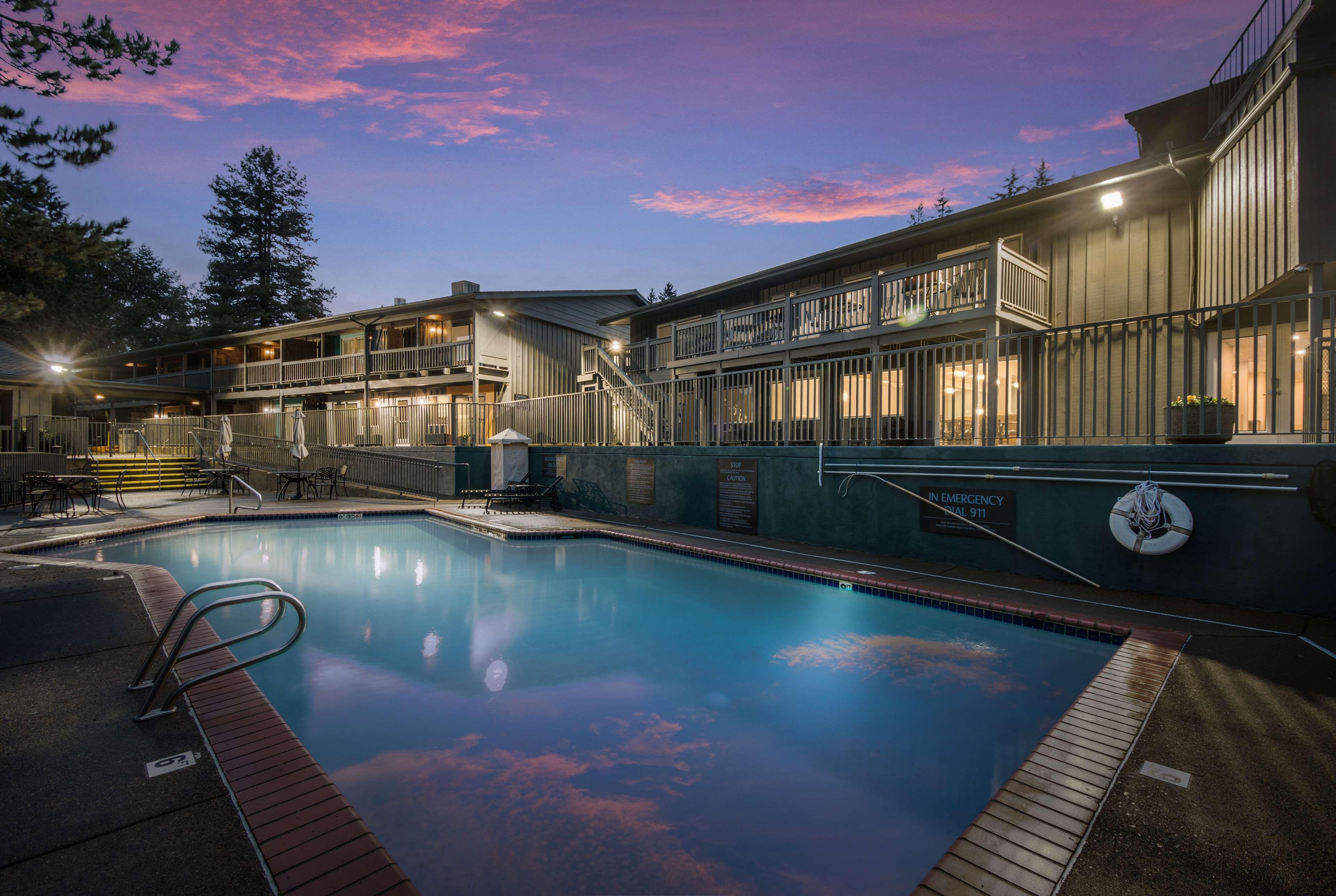 Best Western Portland West Beaverton Екстериор снимка