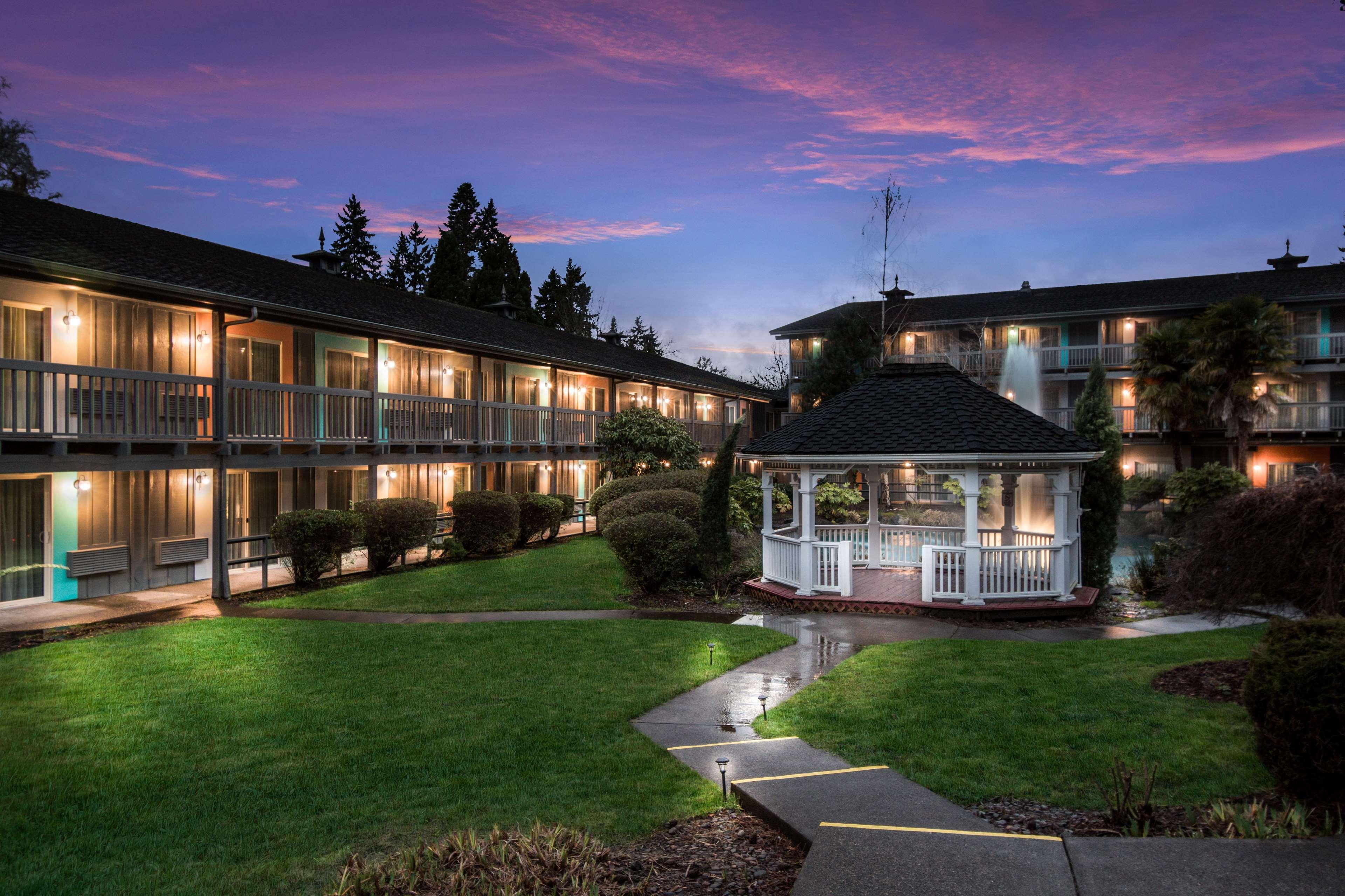 Best Western Portland West Beaverton Екстериор снимка